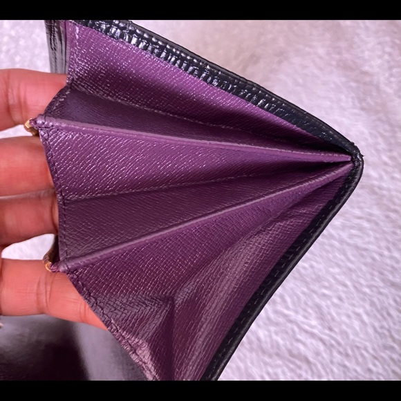 AUTHENTIC LOUIS VUITTON EPI BLACK LONG WALLET - Picture 10 of 10